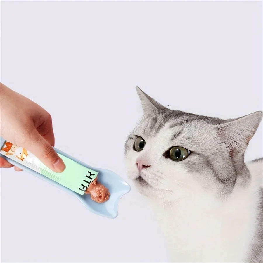 Squeeze Spoon for Wet Treats & Liquid Snacks